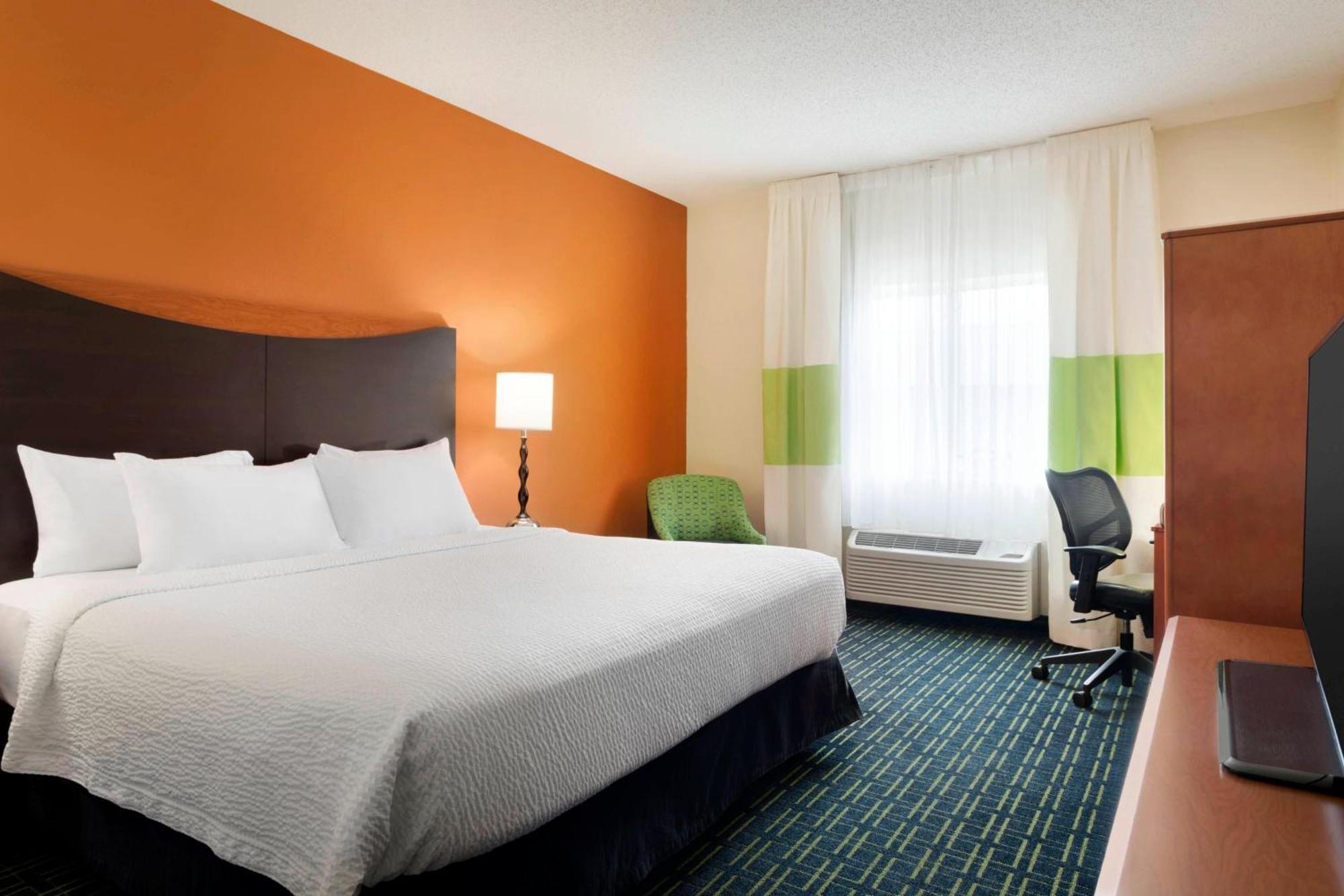 Fairfield Inn & Suites By Marriott Champaign Dış mekan fotoğraf