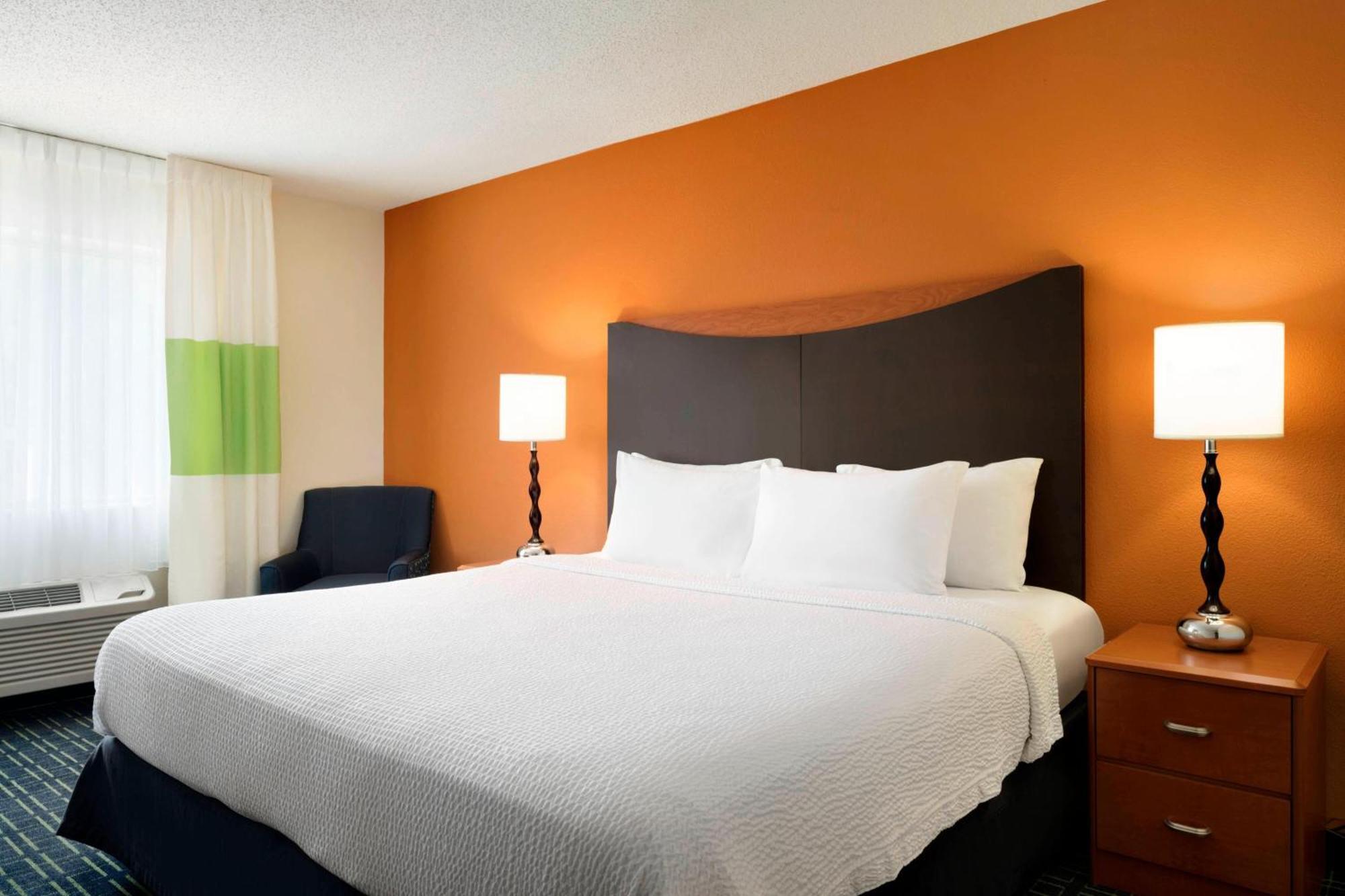 Fairfield Inn & Suites By Marriott Champaign Dış mekan fotoğraf