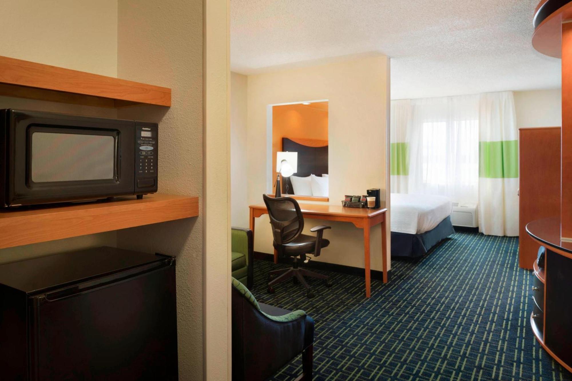 Fairfield Inn & Suites By Marriott Champaign Dış mekan fotoğraf